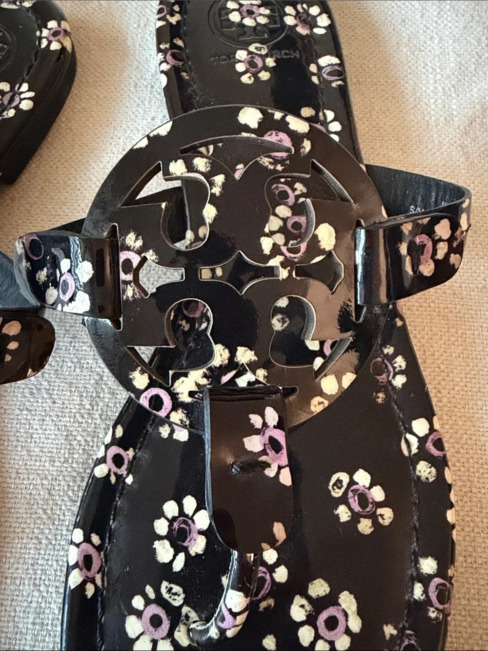 Tory Burch tory burch